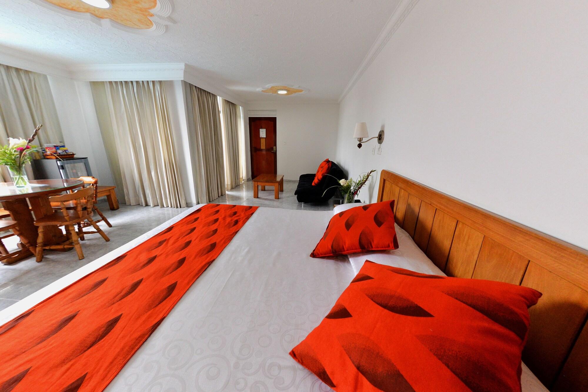 Hotel La Luna Santiago de Cali Dış mekan fotoğraf