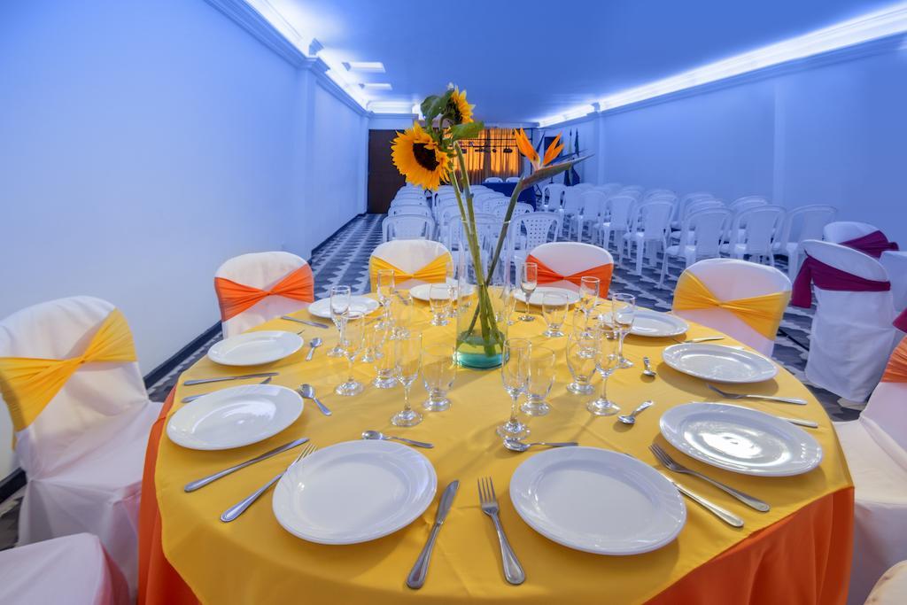 Hotel La Luna Santiago de Cali Dış mekan fotoğraf