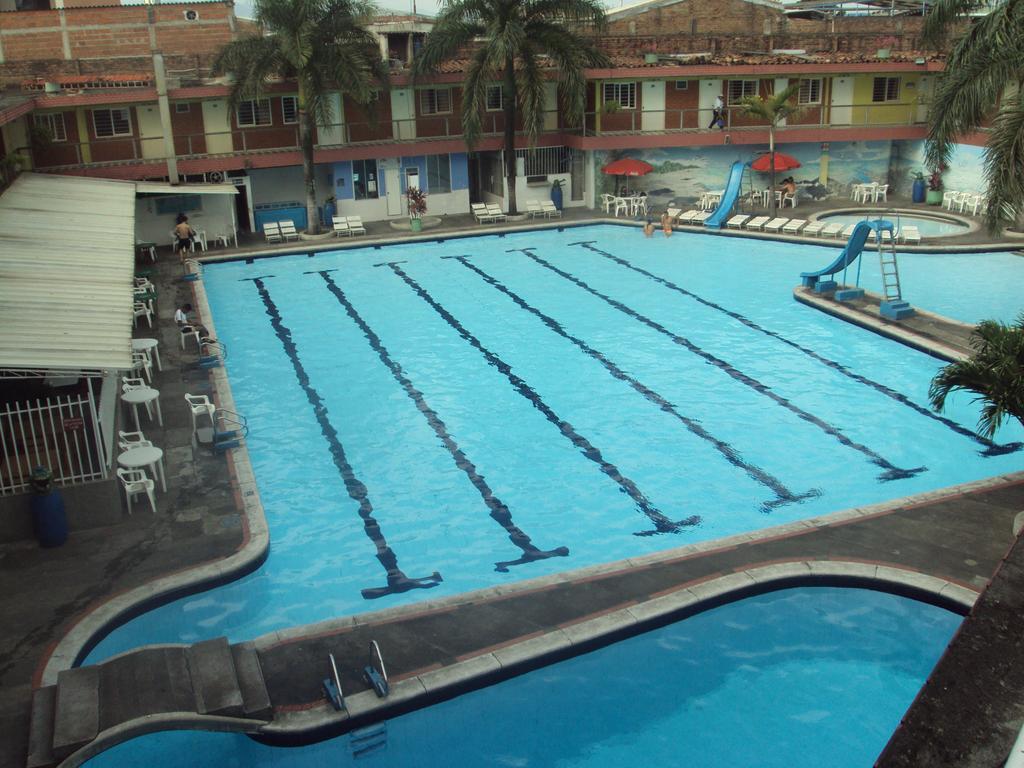 Hotel La Luna Santiago de Cali Dış mekan fotoğraf